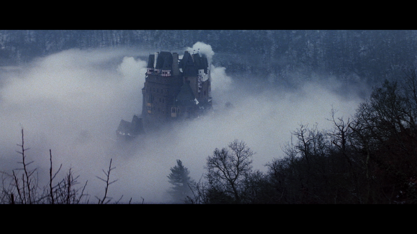 LA NEUVIÈME CONFIGURATION